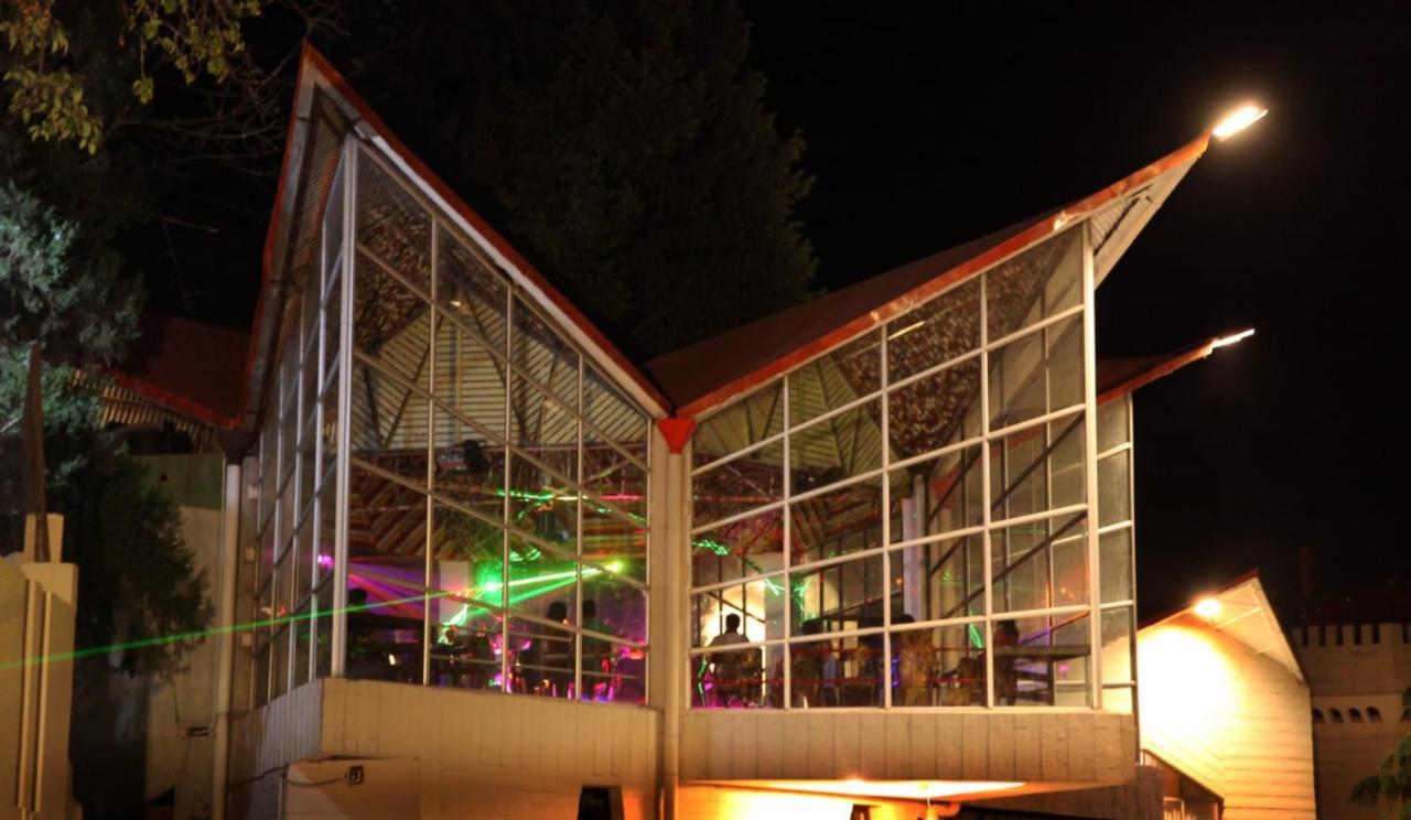 Hotel Arif Castle, נייניטל מראה חיצוני תמונה