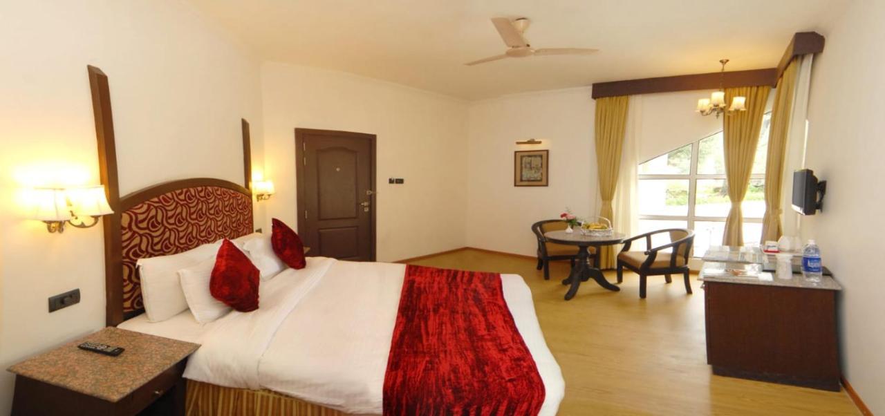 Hotel Arif Castle, נייניטל מראה חיצוני תמונה